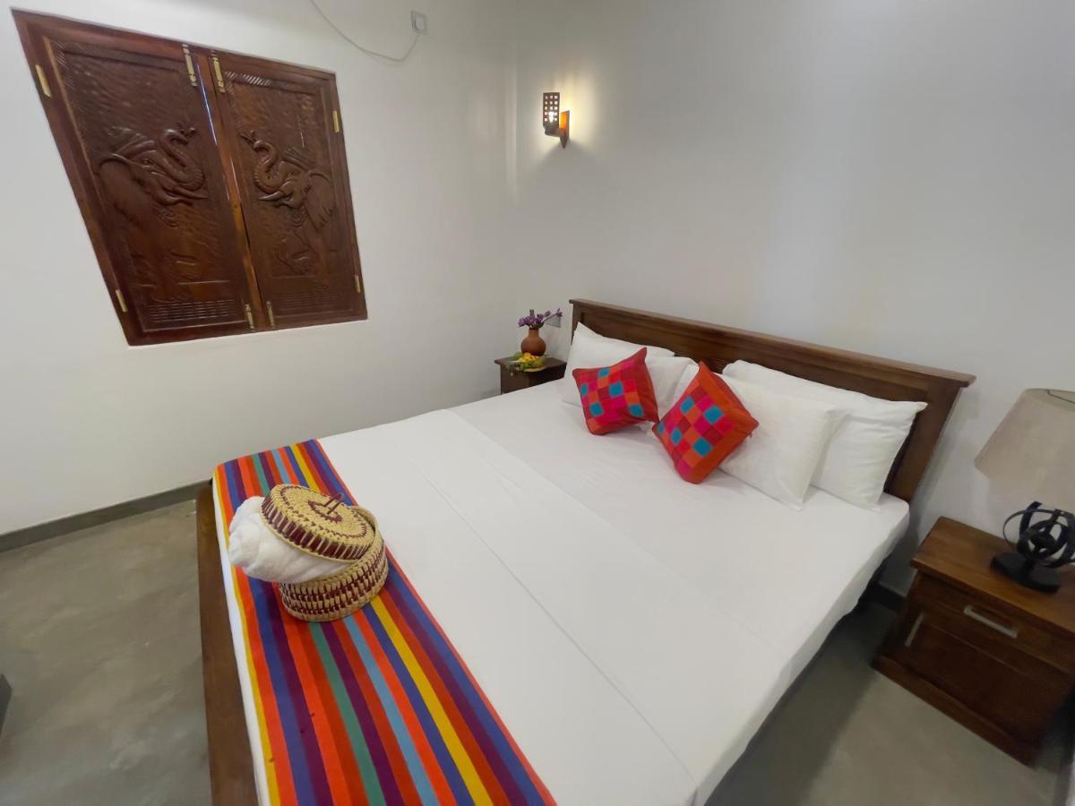 Kathircholai Bed and Breakfast Trincomalee Buitenkant foto